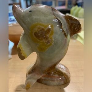 Onyx Dolphin